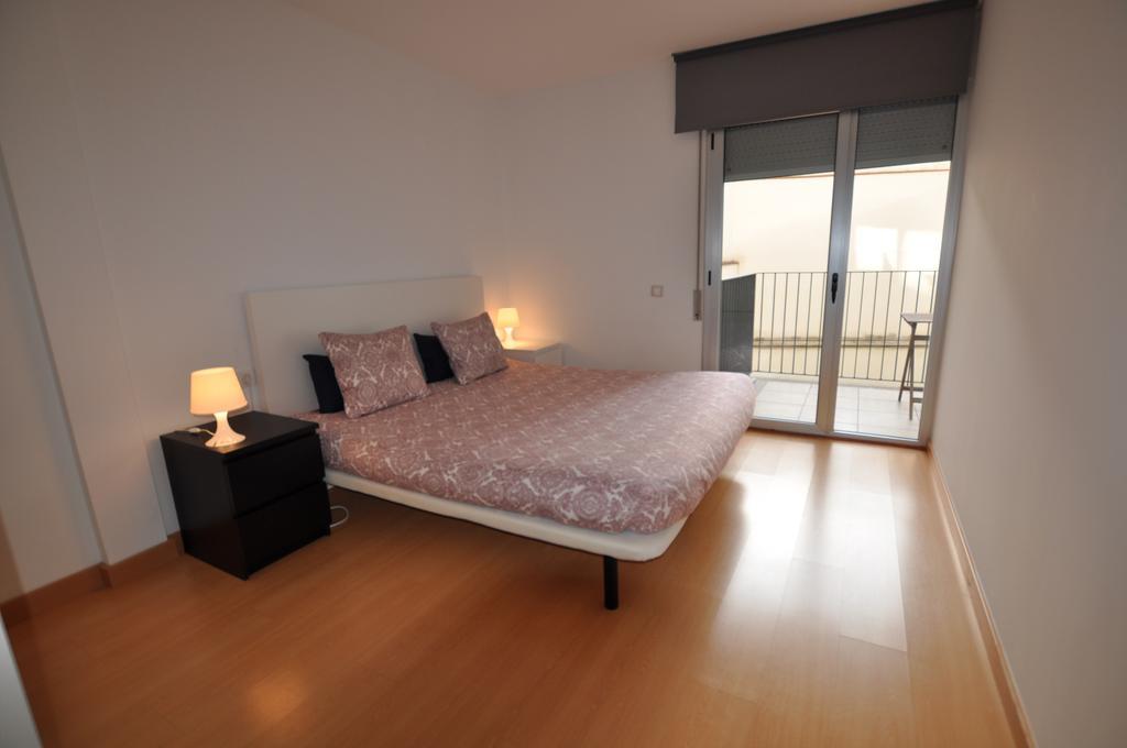 Апартаменты Apartamento Barcelona Llivia Экстерьер фото